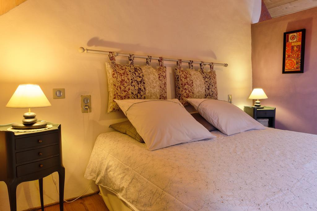 Bed And Breakfast La Fontaine Blanche Melgven Eksteriør bilde
